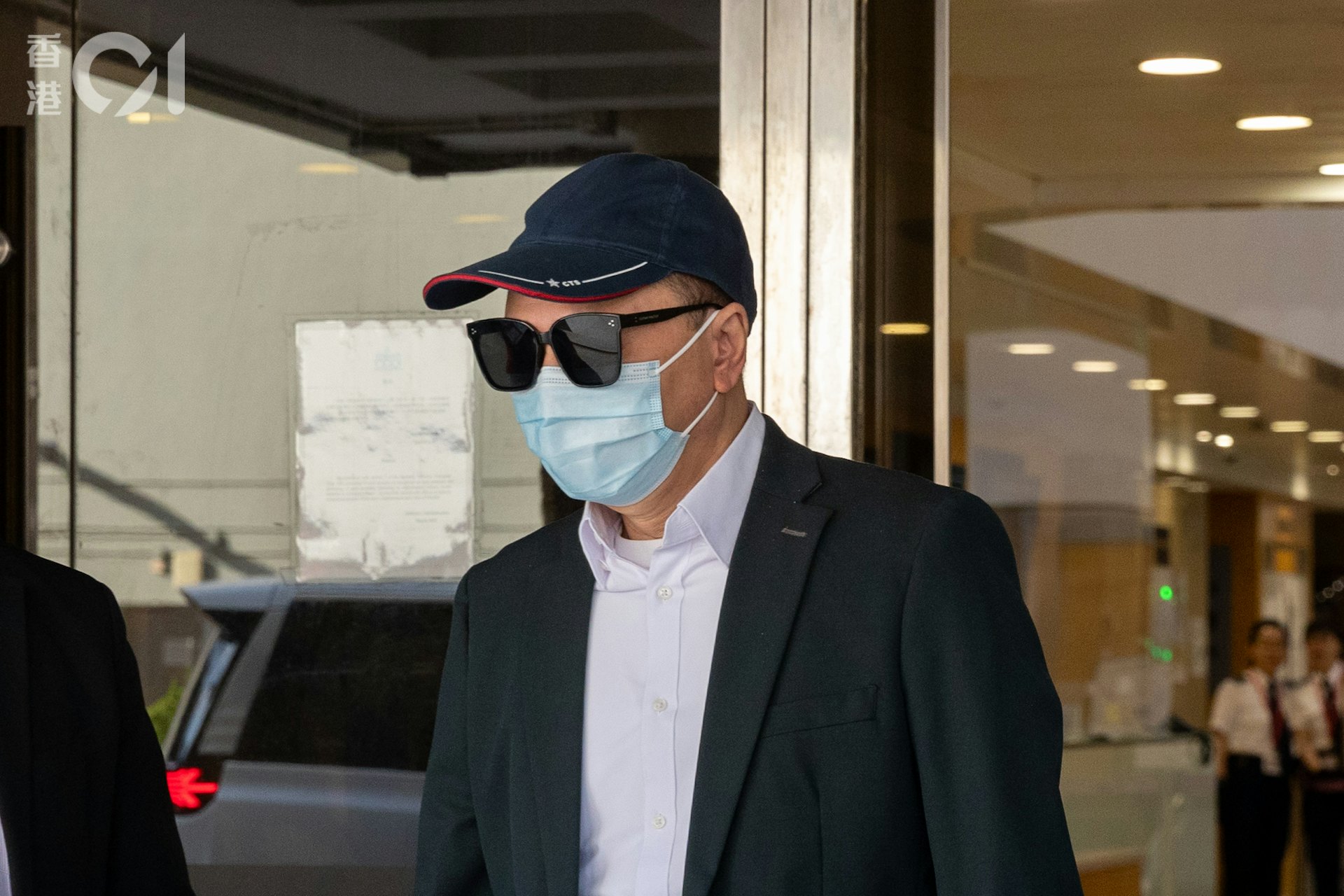 谭父谭泽均。