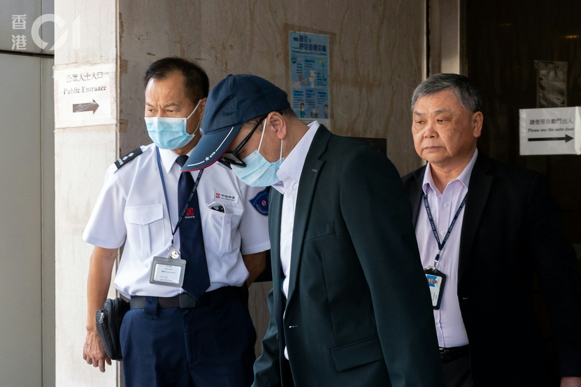 谭父谭泽均。