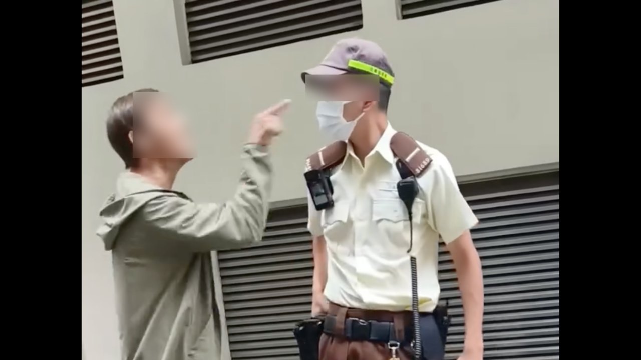 中環司機收違泊告票怒罵交通督導員 涉公眾地方擾亂秩序被捕