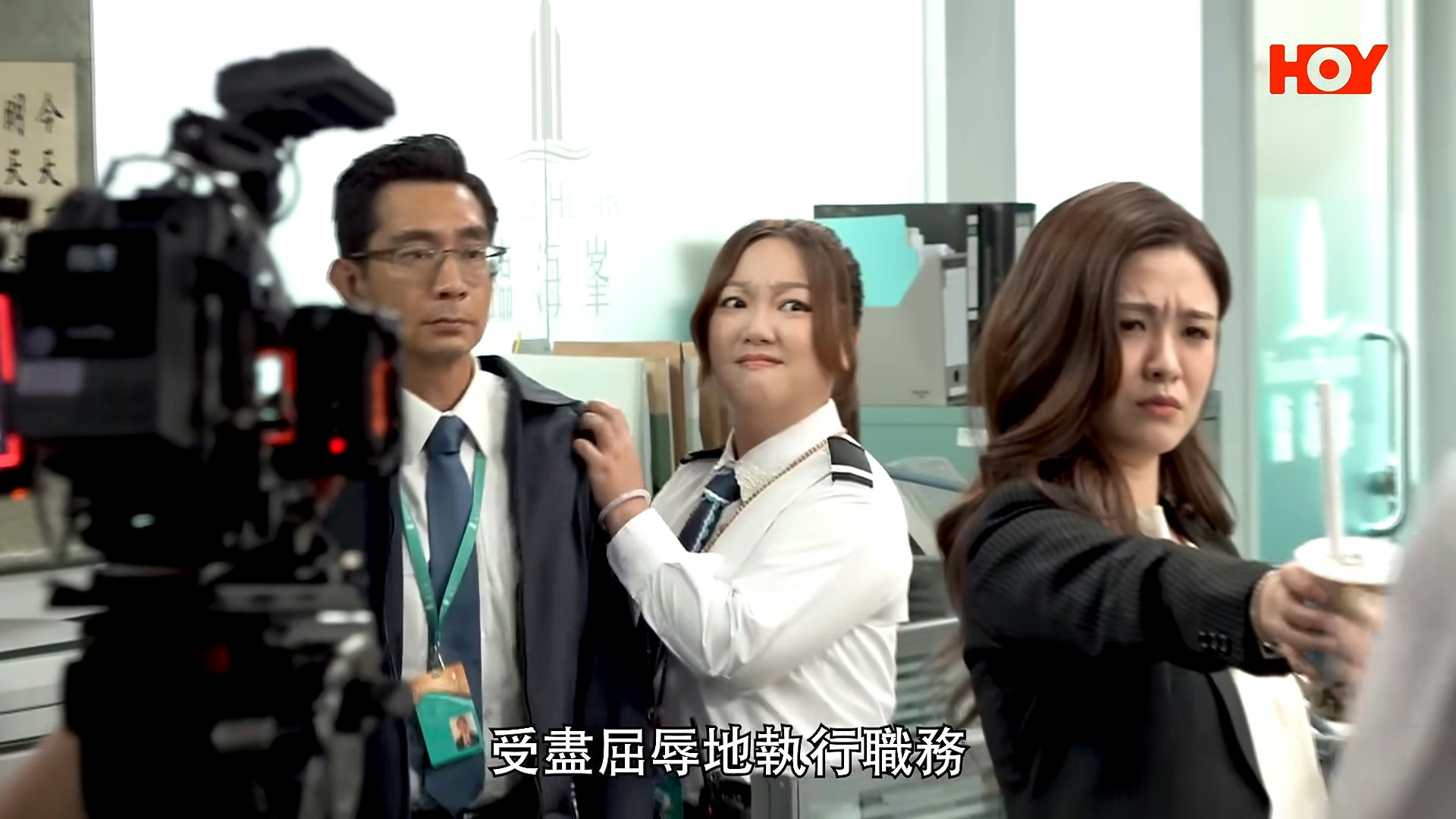 Kaman有份参与HOY处境剧《你的保安 李宝安》拍摄,从预告所见,她跟Meaning王耀宏颇多对手戏,她透露与李尚正、妹头、叶振弘Marco也多:「导演可能觉得我dry啩,俾晒啲靓仔我,仲要全部都系小鲜肉嚟,都几开心兴奋。」(HOY)