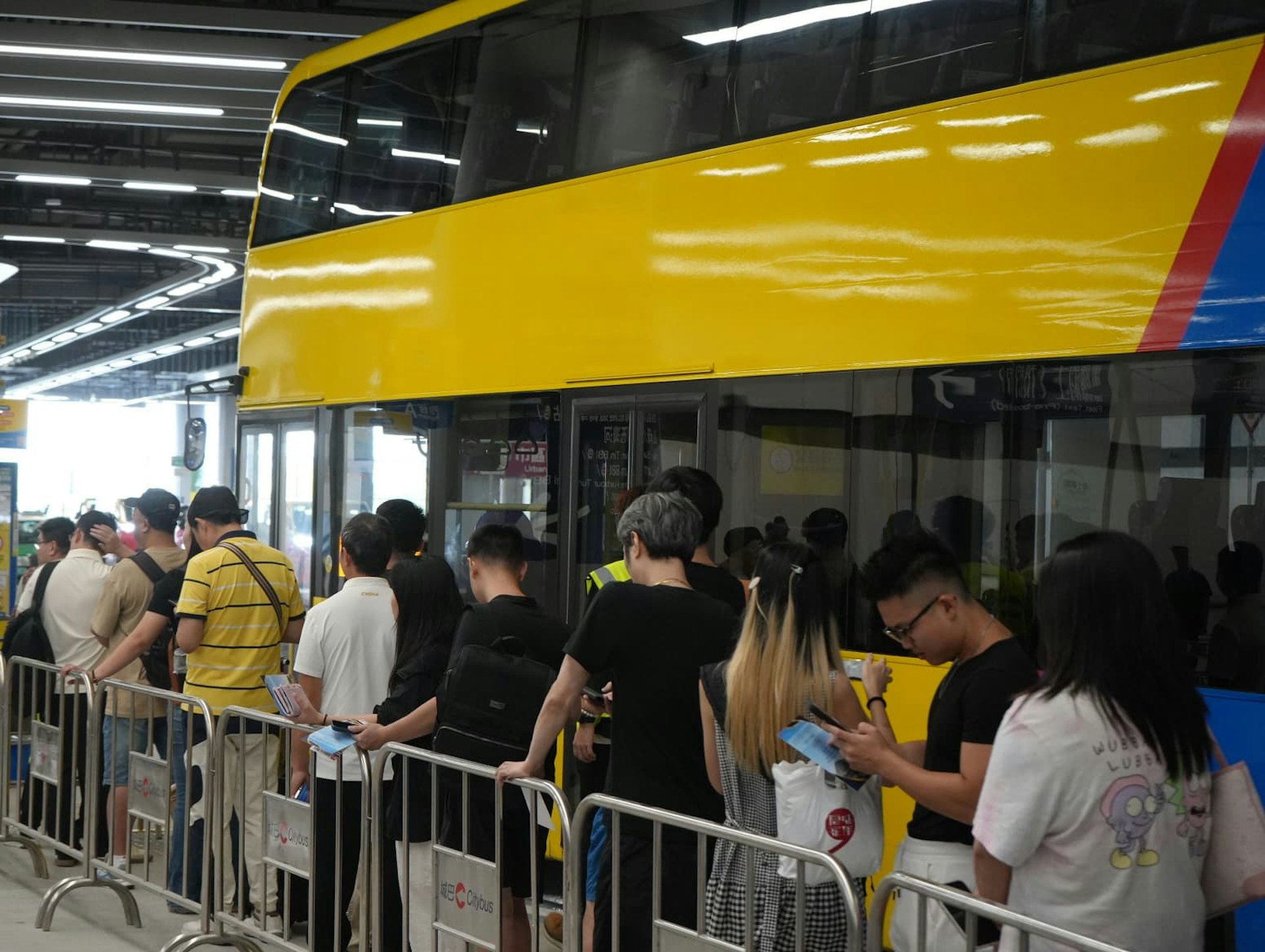 皇岗口岸新线B14客流火爆,城巴延长服务并推出重阳快速班次 皇岗口岸新线B14客流火爆,城巴延长服务并推出重阳快速班次