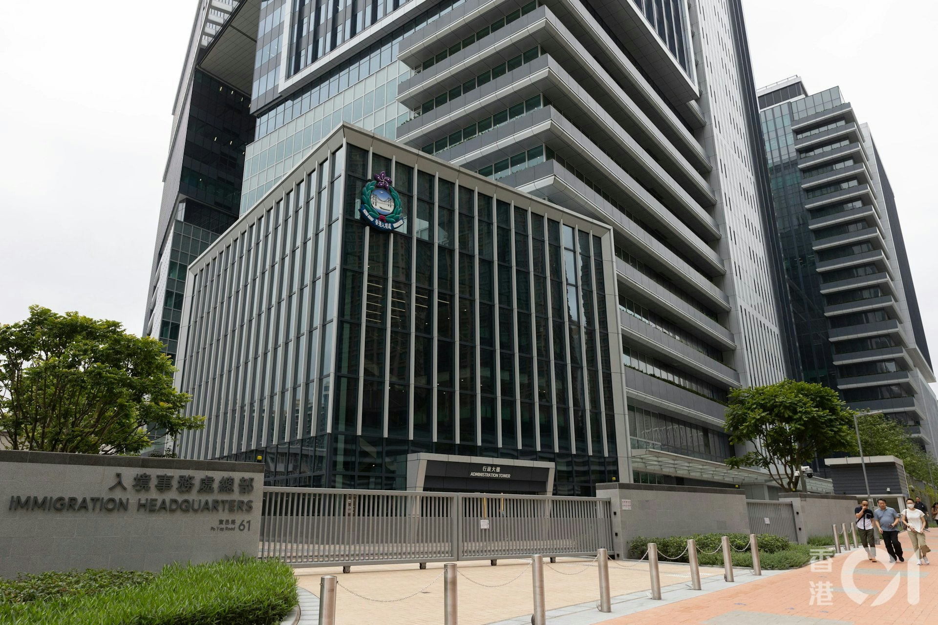 入境处跨部门扫黑工拘15人,雇主罚款升至50万监禁10年 入境处跨部门扫黑工拘15人,雇主罚款升至50万监禁10年