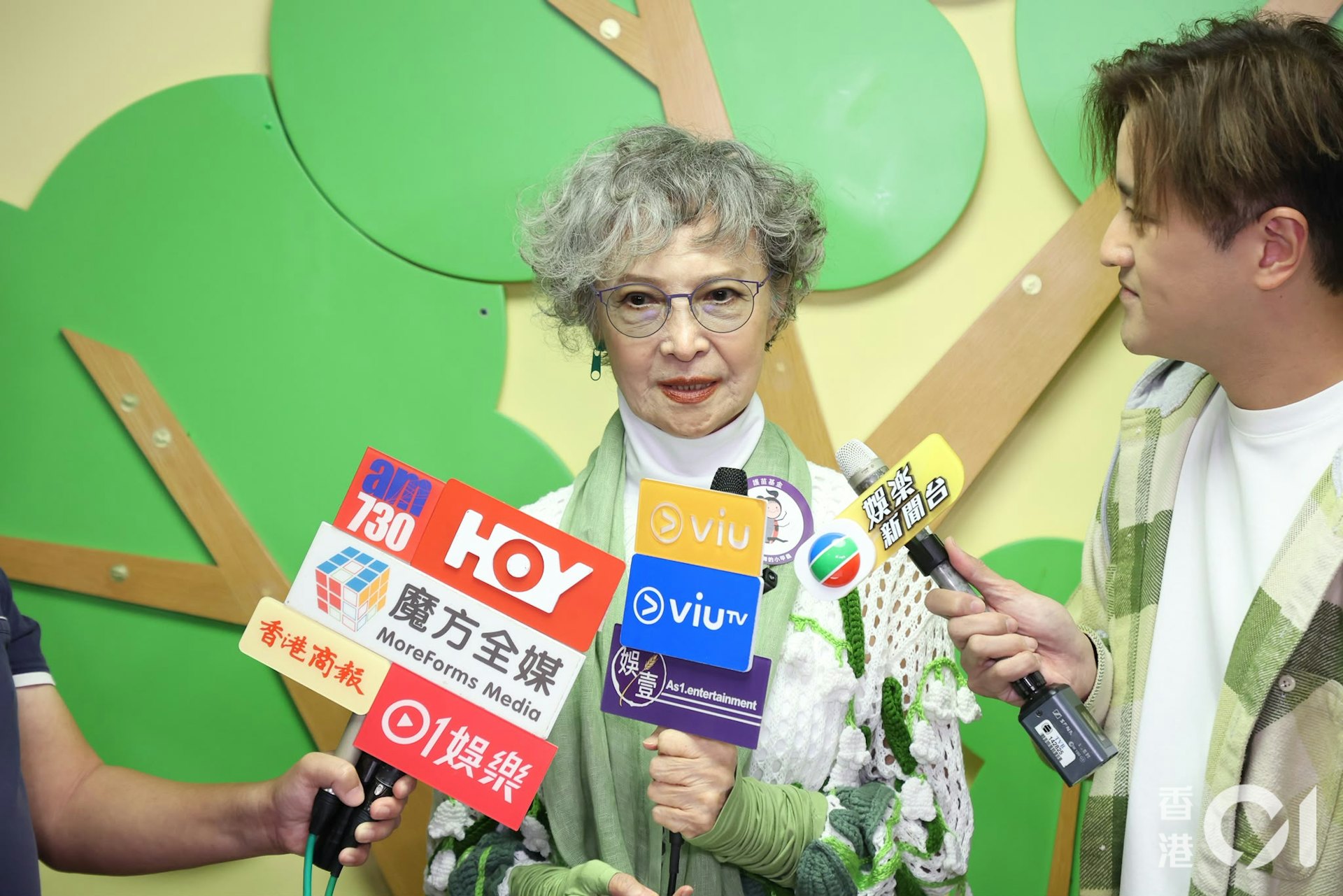 由萧芳芳担任会长的护苗基金,今日(16/10)举行记者会,找来天王郭富城担任爱心大使,推广护苗基金推出的全新幼儿教育课程《爱跳舞的小甲虫》。