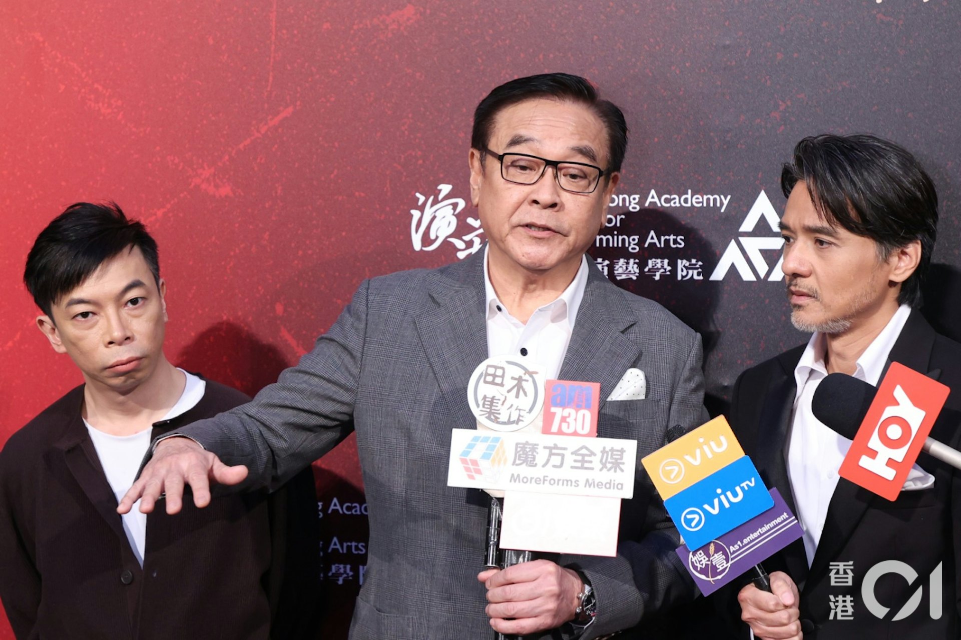 身为导演的尔冬升,确认导演在现场是有责任,不让同类事情发生。