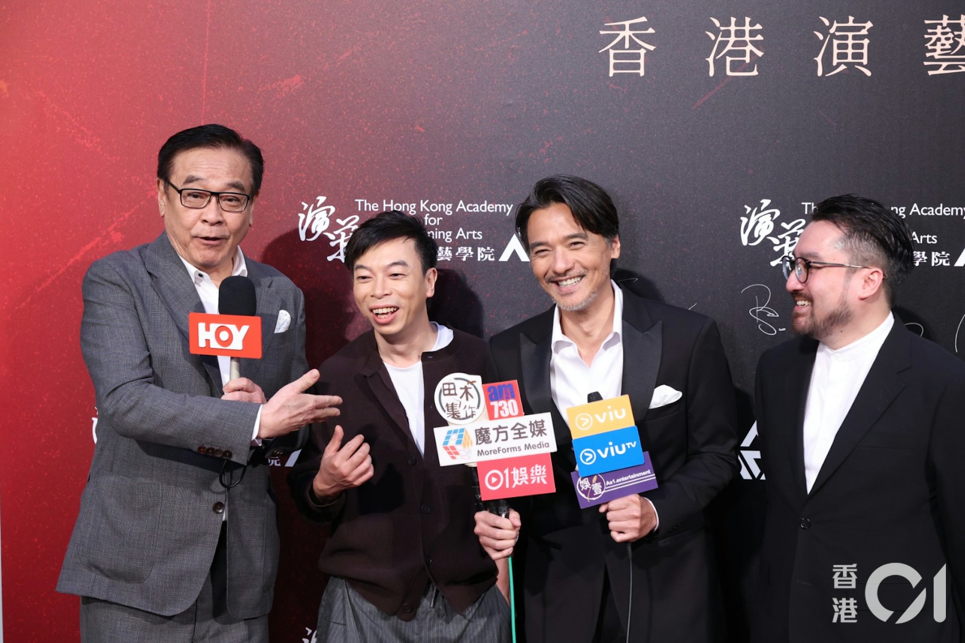 尔冬升自爆︰「我冇攞过呀,我提名好多次从来冇攞过呀!佢拎咗之后我对佢态度都要转变,要叫前辈。」