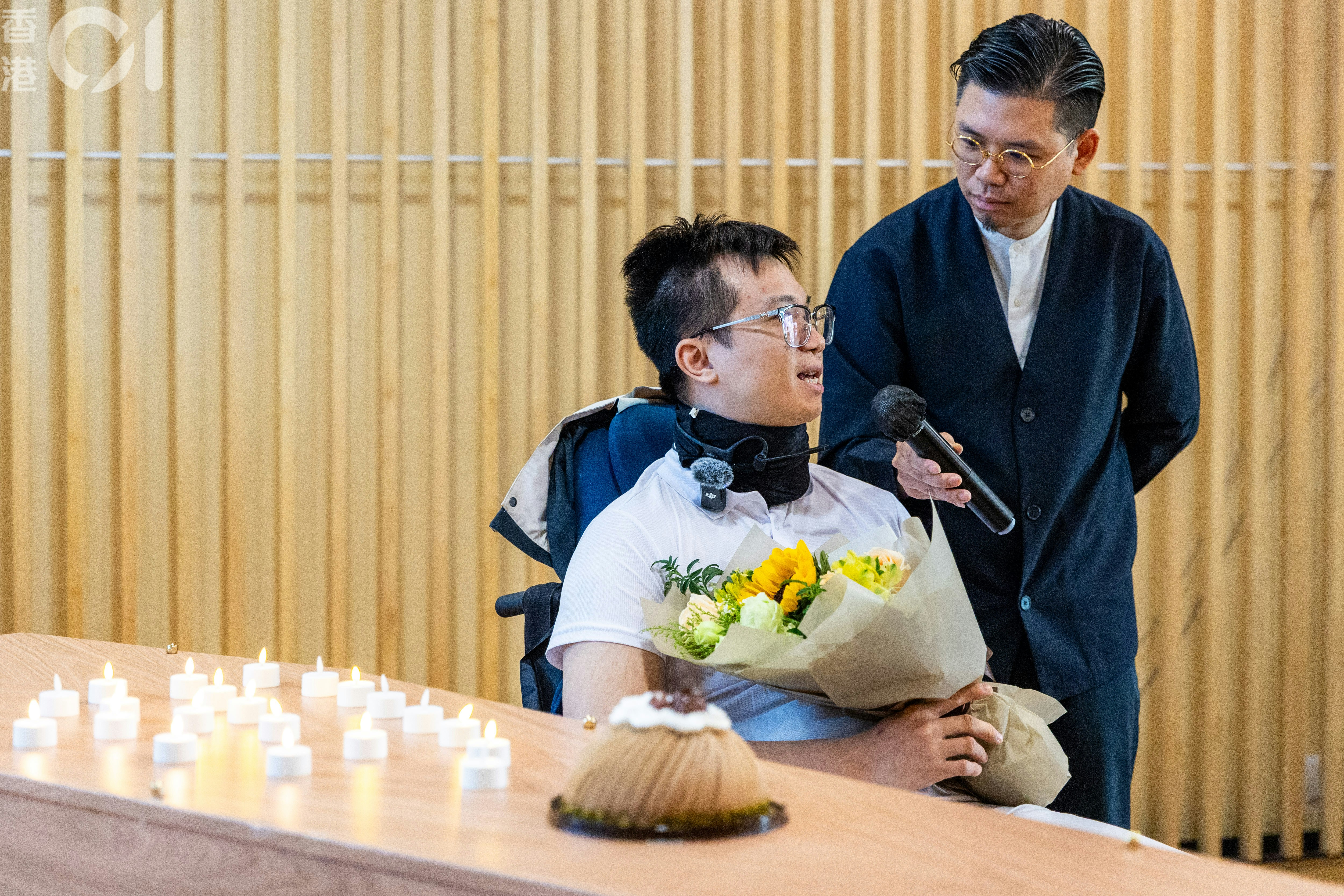 曾锦源在14年前的今日(10月18日)确诊小脑萎缩症,今年选择在重阳节正日举办「生前告别派对」,这场派对由社企「一切从简」协助举办。