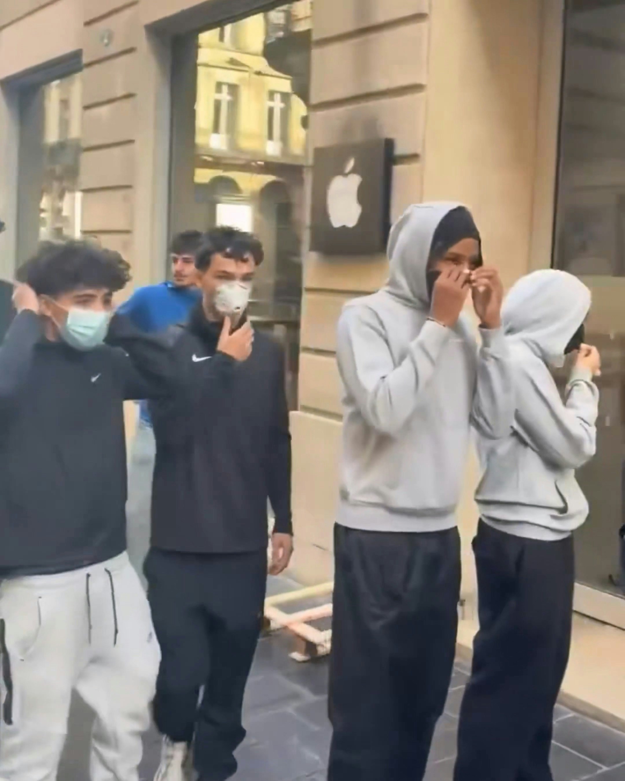 法国爆发全国性示威，部分地区演变成严重暴力冲突，连奢华精品爱马仕（Hermès）、科技大厂苹果（Apple）门市都成为洗劫目标。（X@staygroundeadtv）