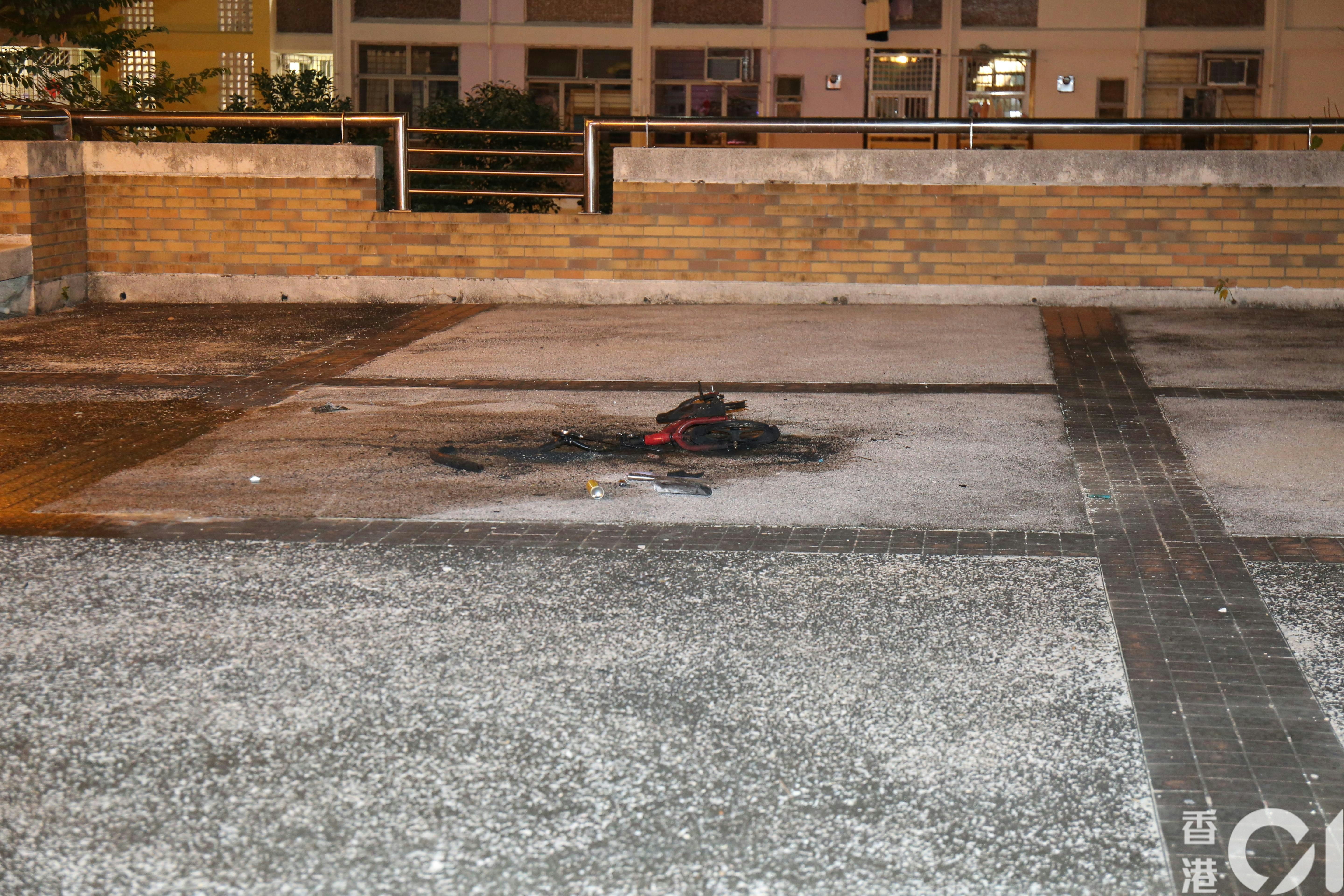 Teen Arrested After Bicycle Fire at Kwai Fong Estate