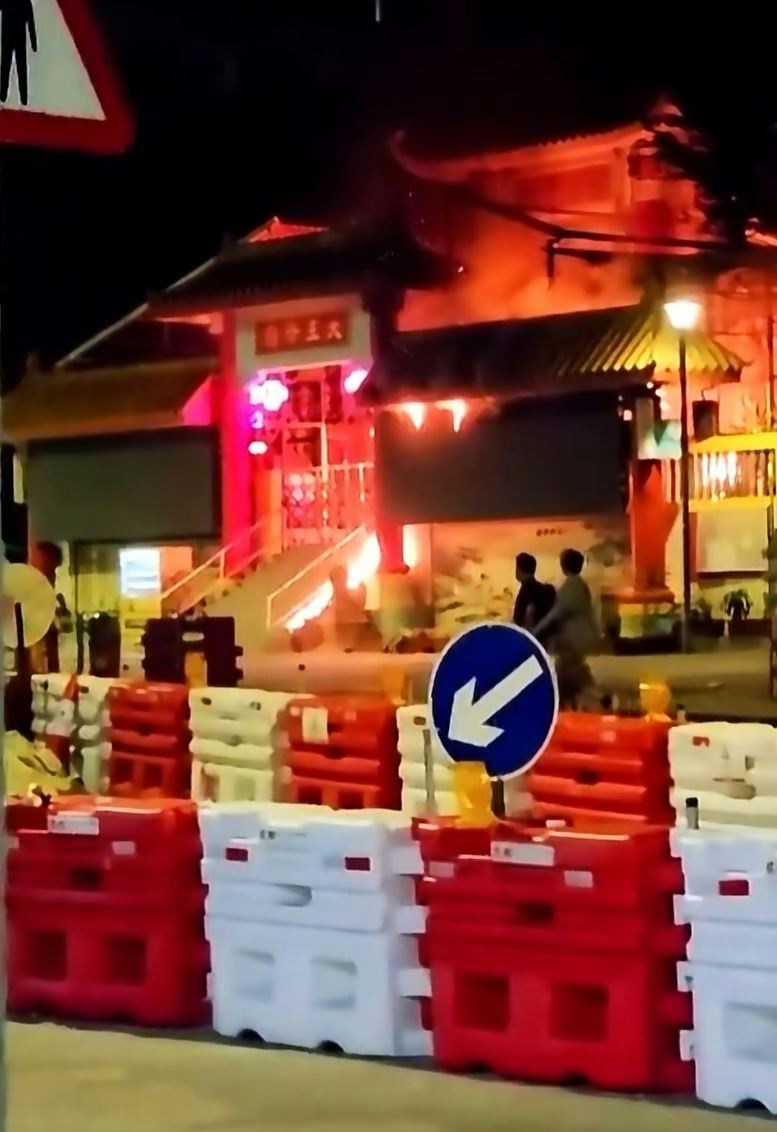 黃竹坑大王爺廟火警　消防射水迅速撲滅無傷亡