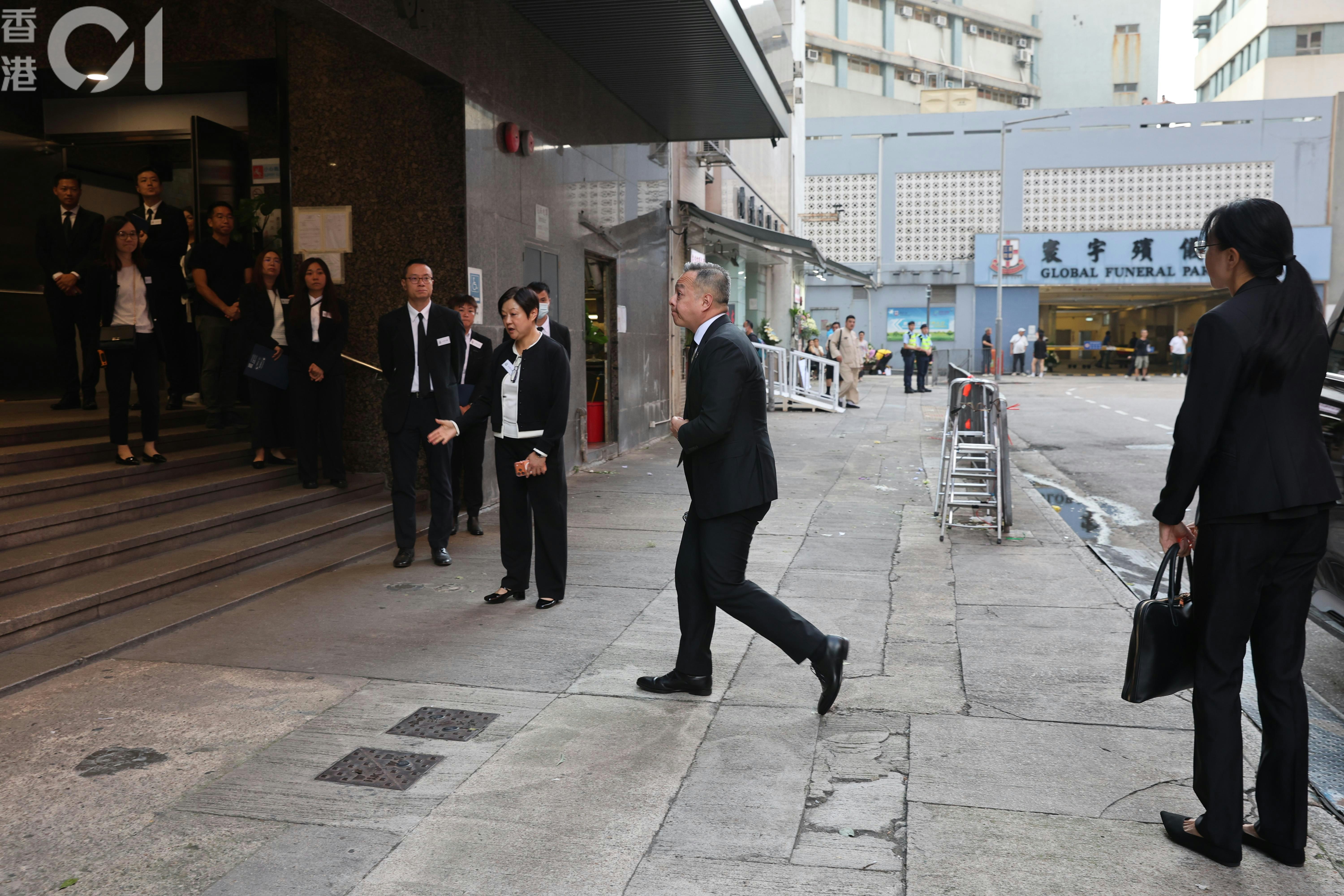 Security chief, police commissioner mourn Chu Chun-kwok