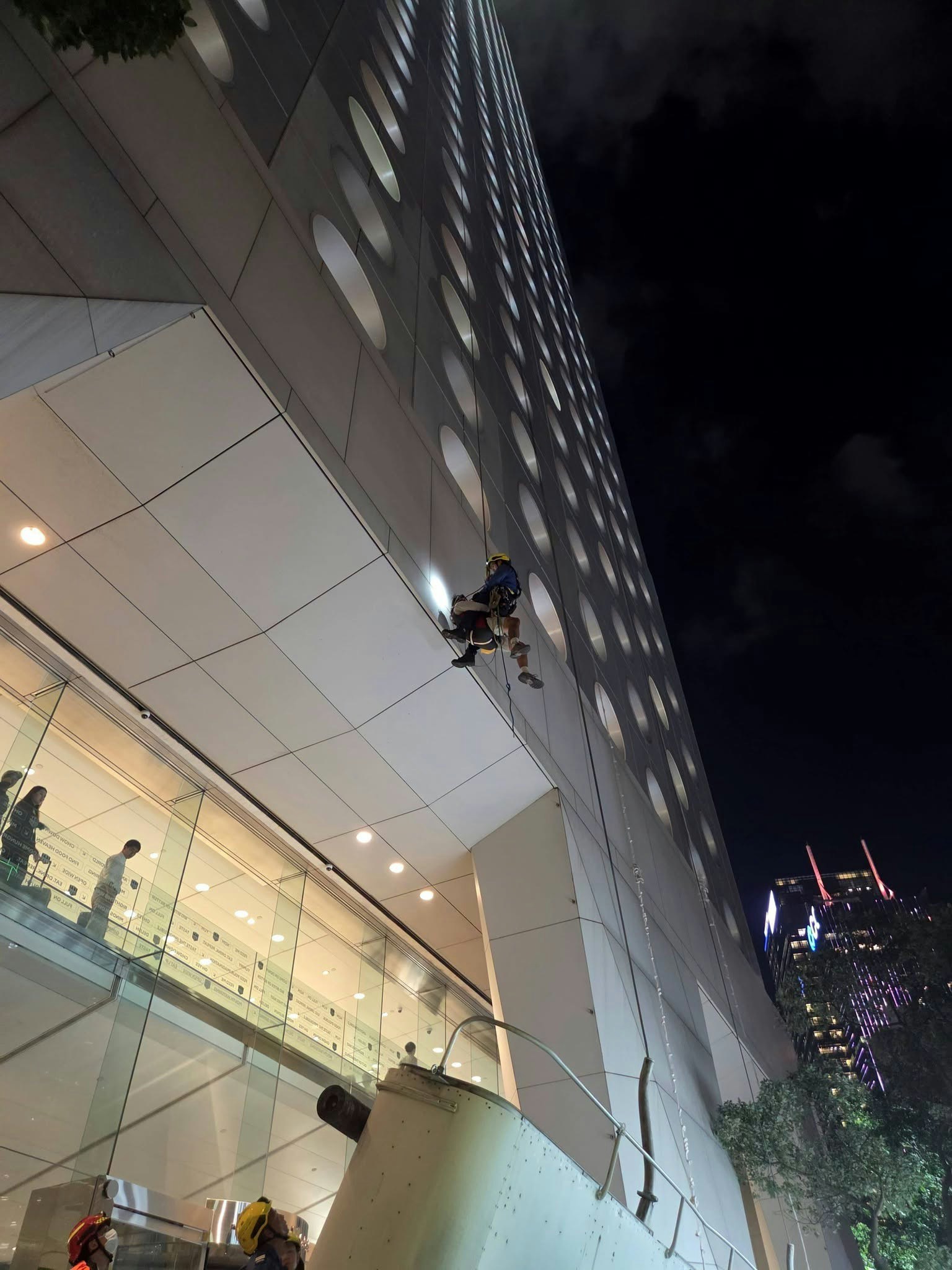 https://cdn.hk01.com/di/media/images/dw/20261026/1191499235548467200832056.jpeg/0QIE9tQ6t5FtuKnZBScDDJcKhBpuYZs9brjs92647Pc?v=w320