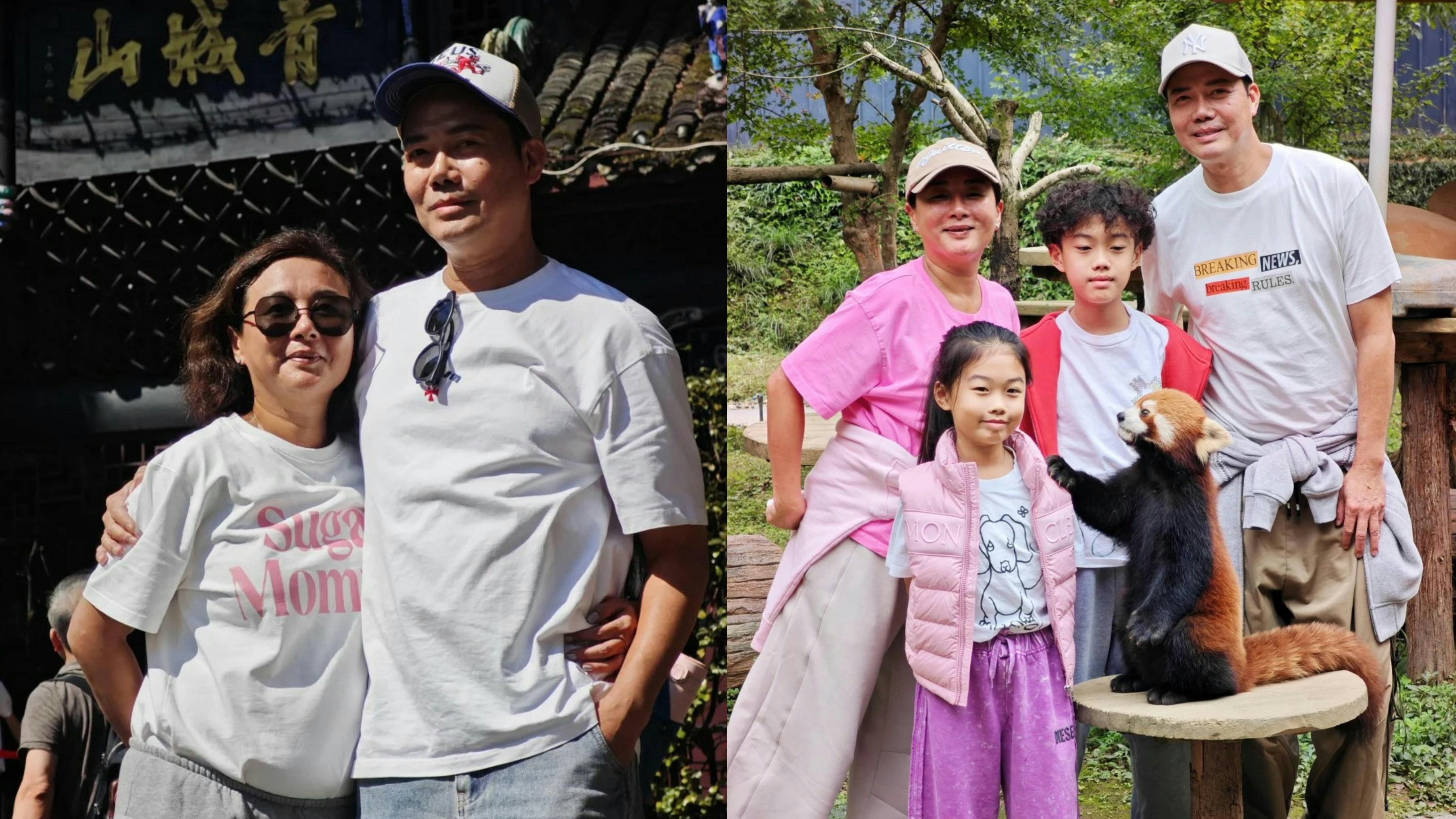 成都旅行中、謝天華一家四口與レッサーパンダが並ぶ写真