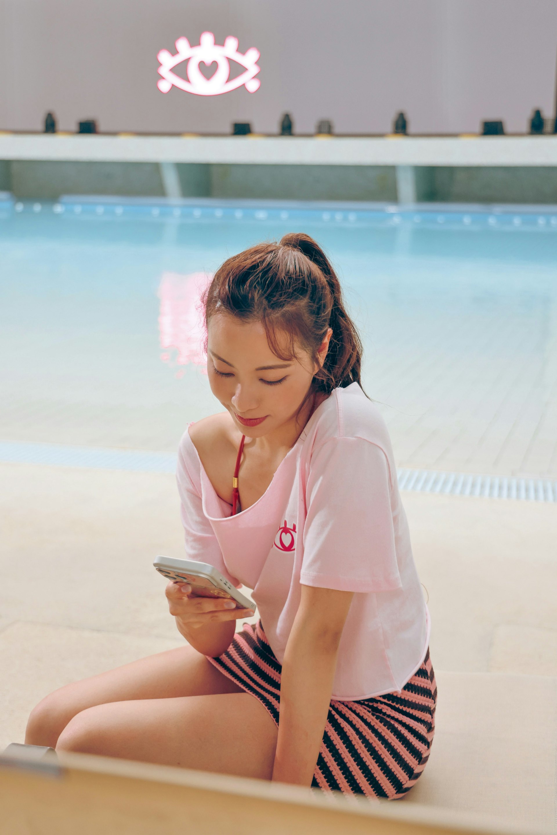 https://cdn.hk01.com/di/media/images/dw/20261028/1192095861249675264092315.jpeg/37L6582-D3cEqa7FioBD9zwAPjJhefbNC_T7YAv0-2A?v=w1920