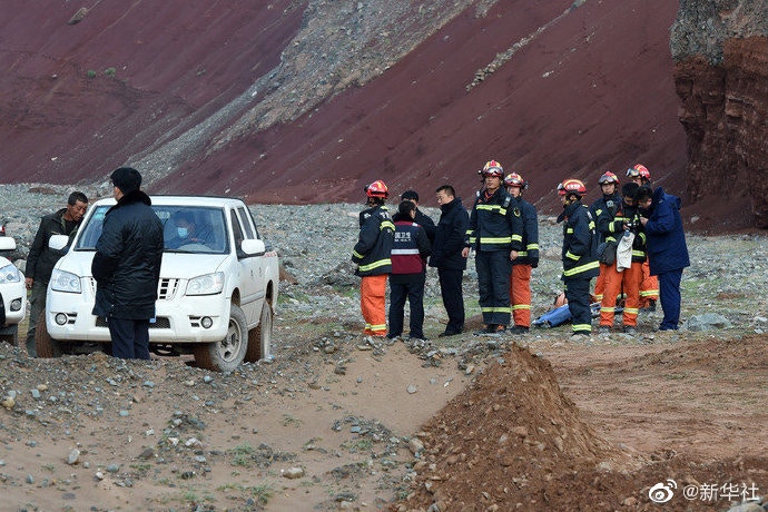 甘肅馬拉松 21人葬身越野賽道誰該為 死亡競賽 負責 香港01 中國觀察 甘肅馬拉松 21人葬身越野賽道誰該為 死亡競賽 負責 香港01 中國觀察