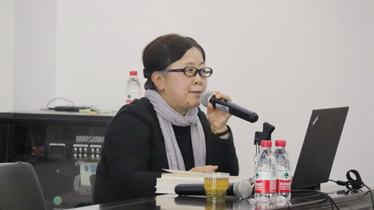 湖北教授因爭議言論遭停止教學 官媒:傳播傷害民族感情的價值觀 湖北教授因爭議言論遭停止教學 官媒:傳播傷害民族感情的價值觀